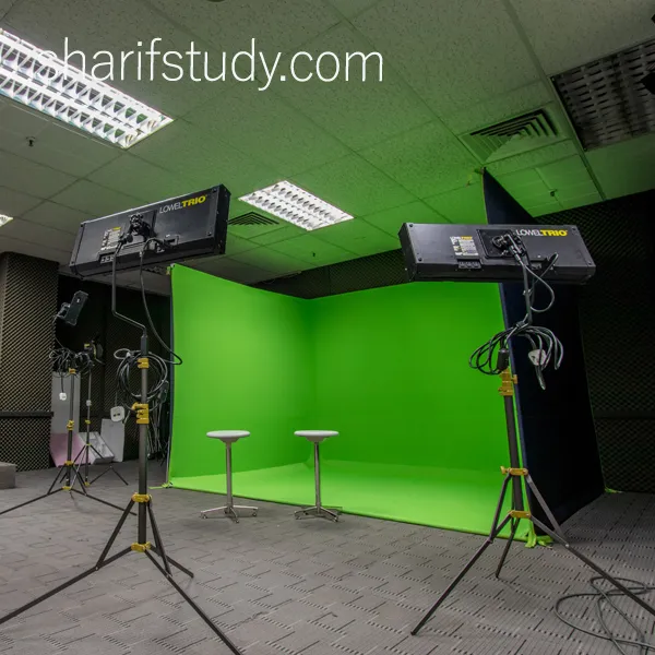 APU Facilities Green Screen Studio