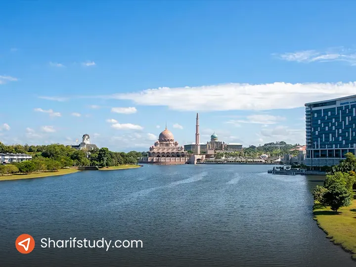 دریاچه پوتراجایا (Putrajaya Lake)